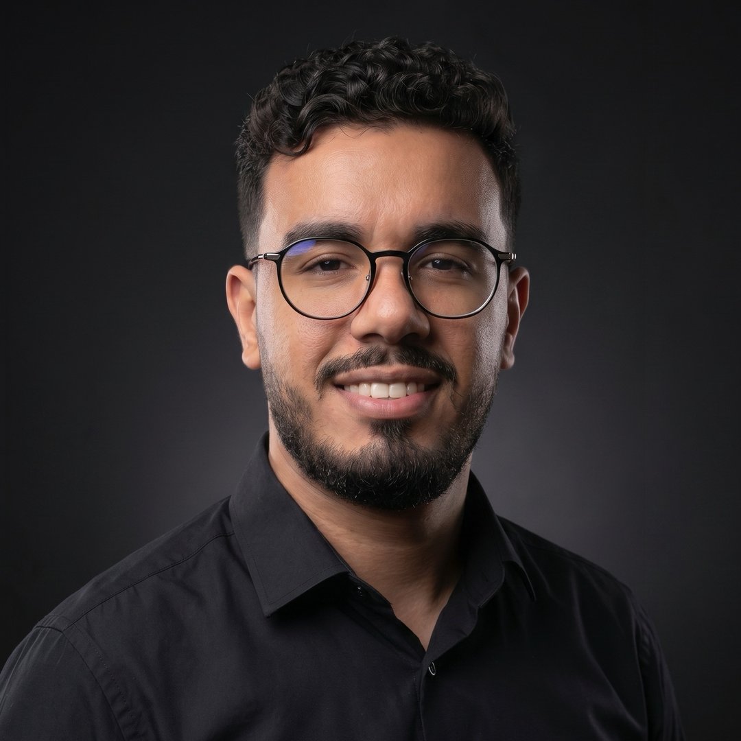 أسامة، خبير في أدوات الذكاء الاصطناعي